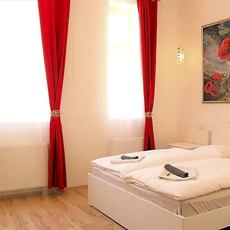 Flowers 4* Prag