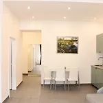Apart-hotel Flowers 4*