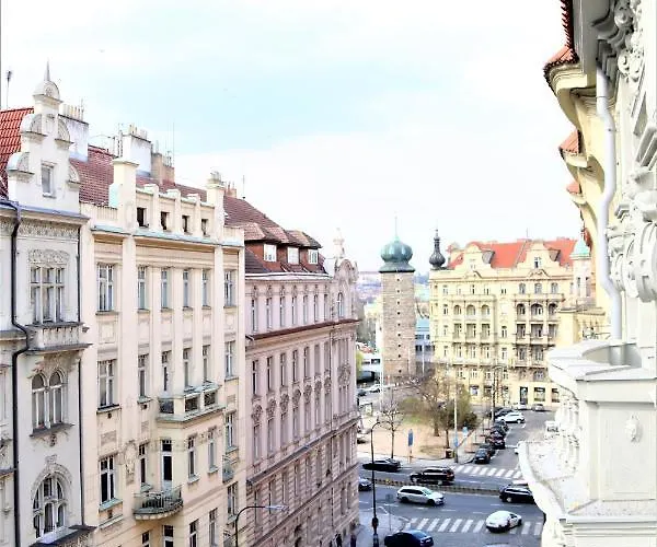 Flowers Hotel apartamentowy Praga