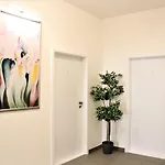 Апарт-отель Flowers